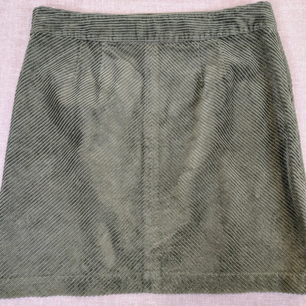 Talbots Womens 14P Corduroy Mini Skirt Olive Green Cotton Dark Academia